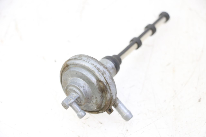 photo de VALVULA DEPOSITO PIAGGIO LIBERTY 4T 50 (2009 - 2015) - Zoom estado de uso