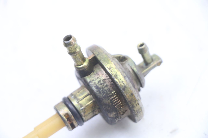 photo de DEPRESIÓN DEPÓSITO MBK BOOSTER NEXT GENERATION 50 (1995 - 1998) - Detalle de la pieza