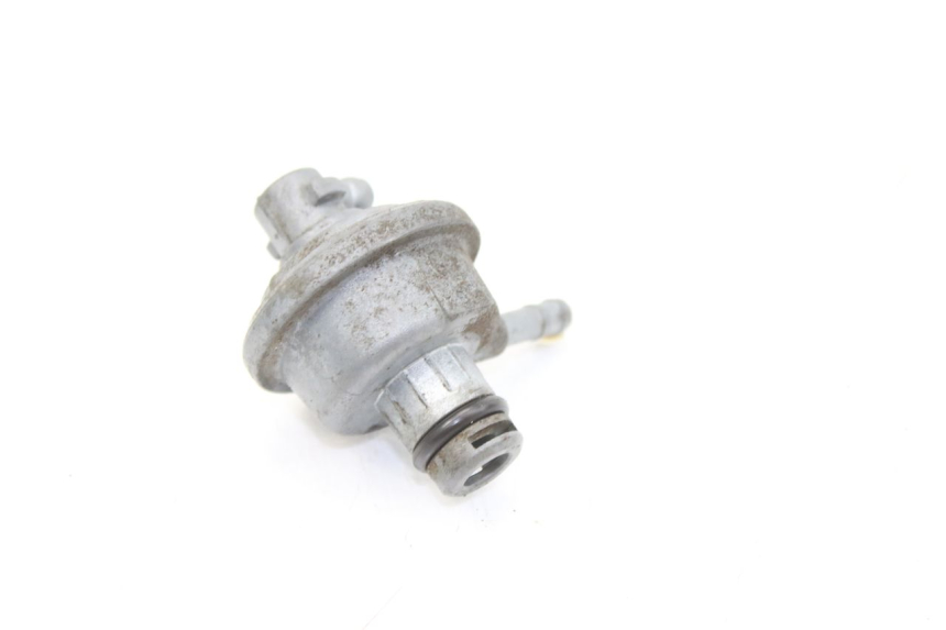 photo de DEPRESOR DE DEPÓSITO YAMAHA SLIDER NAKED 50 (2004 - 2018) - Detalle de la pieza