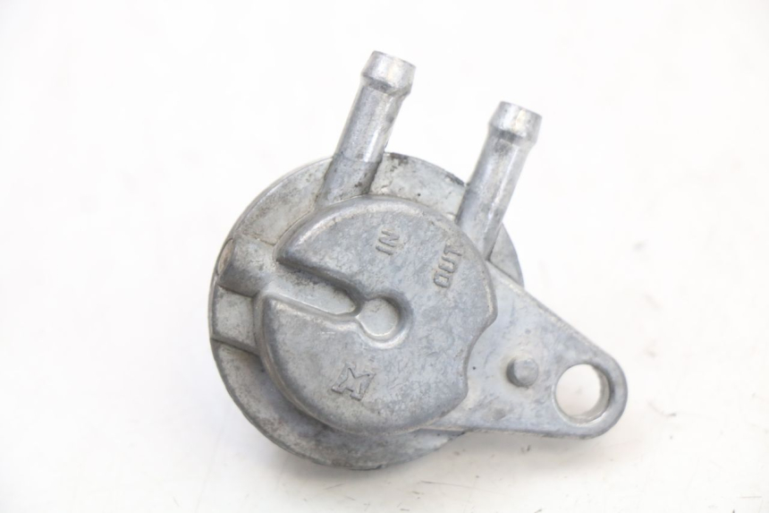 photo de VALVULA DEPOSITO APRILIA SR MOTARD 50 (2012 - 2018) - Otra perspectiva