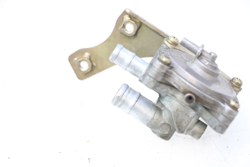 photo de VALVULA DEPOSITO HONDA ST PAN EUROPEAN 1100 (1990 - 2002) - Otra perspectiva