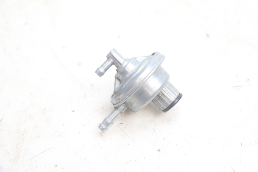 photo de VALVULA DEPOSITO PEUGEOT STREETZONE NAKED 2T 50 (2014 - 2018) - Detalle de la pieza