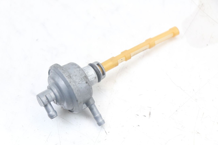 photo de DEPRESIÓN DEPÓSITO MBK STUNT NAKED 50 (2004 - 2018) - Detalle de la pieza