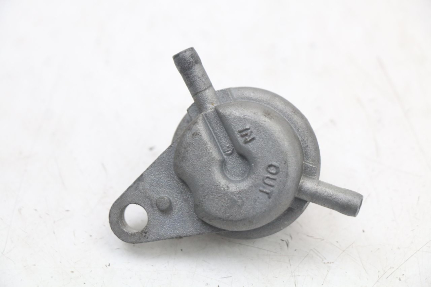 photo de VALVULA DEPOSITO KYMCO SUPER 8 125 (2008 - 2015) - Zoom estado de uso