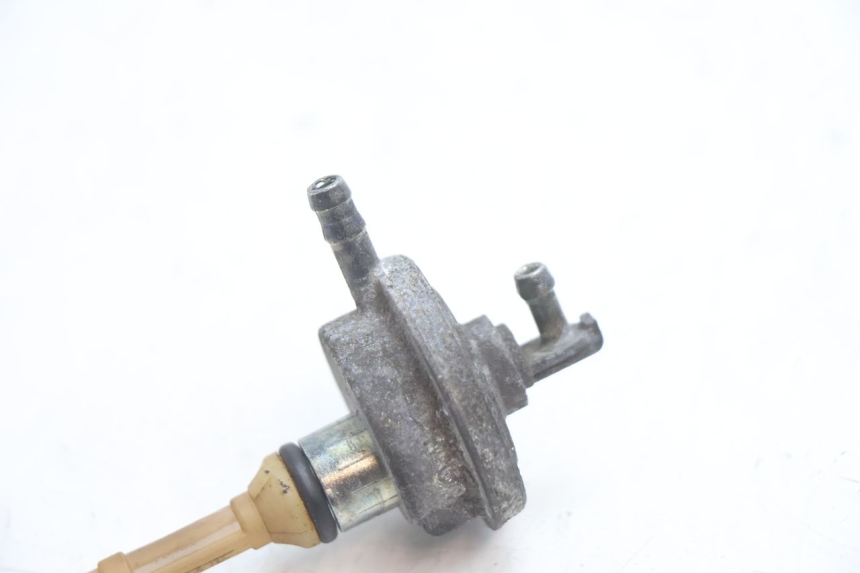 photo de VALVULA DEPOSITO PEUGEOT TREKKER 50 (1995 - 2004) - Detalle de la pieza