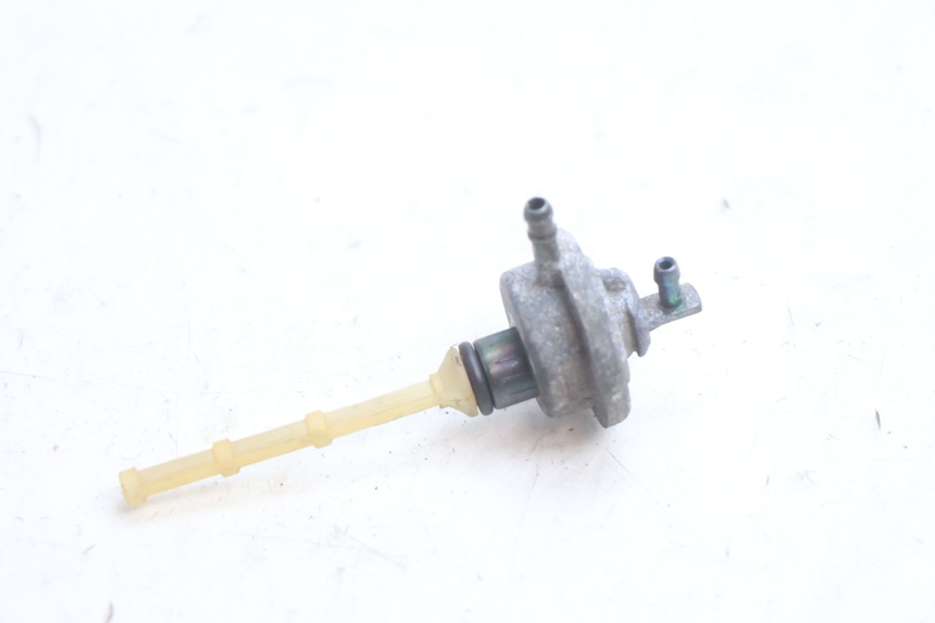 photo de VALVULA DEPOSITO PEUGEOT TREKKER 50 (1995 - 2004) - Vista principal