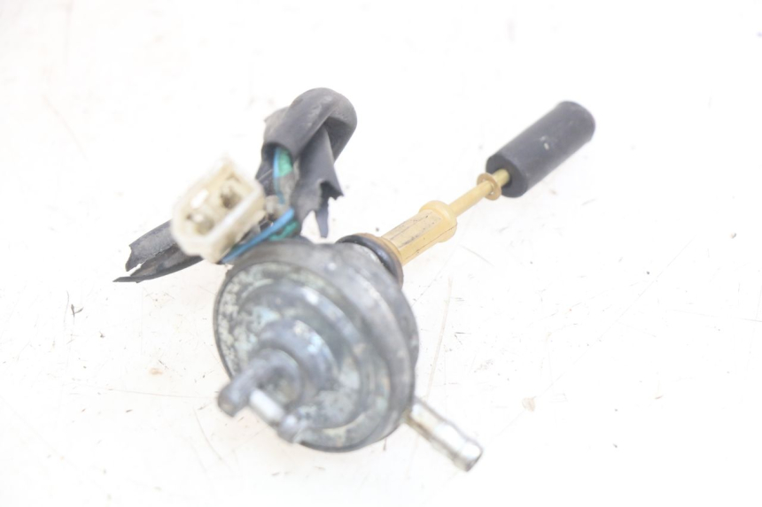 photo de DEPRESIÓN DEPÓSITO PEUGEOT VIVACITY 50 (2004 - 2009) - Zoom estado de uso