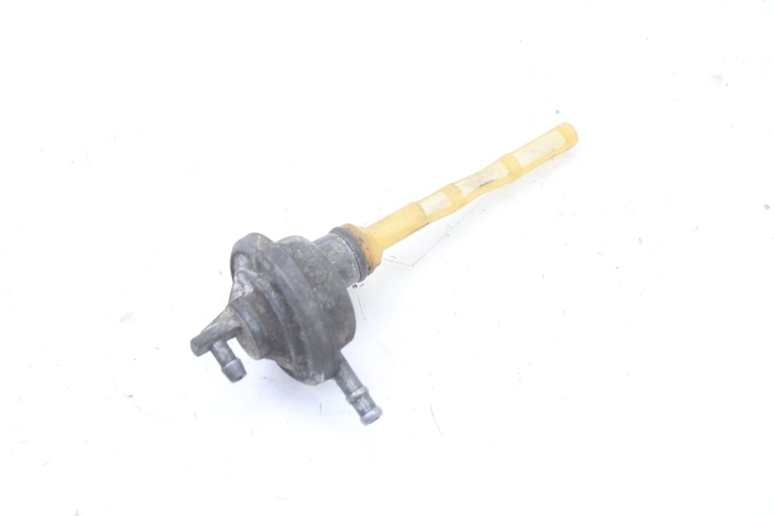 photo de VALVULA DEPOSITO YAMAHA BW'S NG NEXT GENERATION 50 (1996 - 2003) - Primer plano técnico