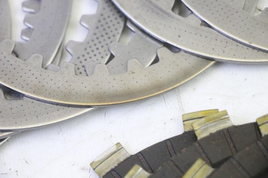 photo de DISCO EMBRAGUE YAMAHA FZ6 N FAZER 600 (2004 - 2006) - Zoom estado de uso