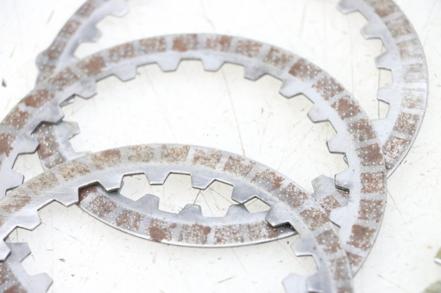 photo de DISCO DE EMBRAGUE RIEJU MRT 50 (2009 - 2017) - Zoom estado de uso