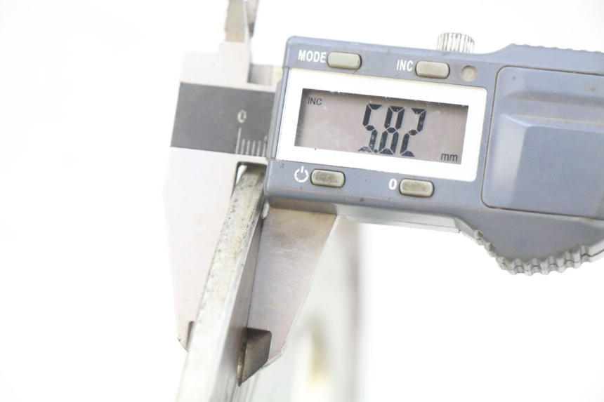 photo de DISCO DE FRENO TRASERO HONDA CB R 1000 (2018 - 2023) - Detalle de la pieza