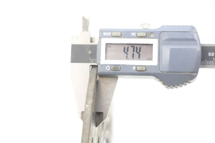 photo de DISCO FRENO TRASERO YAMAHA FJR ABS 1300 (2016 - 2020) - Detalles de los puntos de fijación