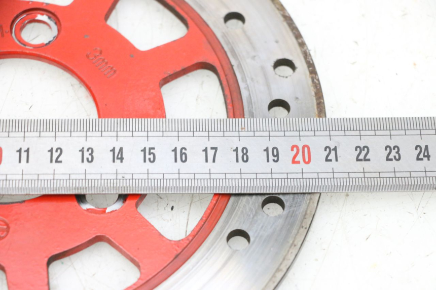 photo de DISCO FRENO TRASERO JM MOTORS GTS 125 (2015 - 2019) - Zoom estado de uso