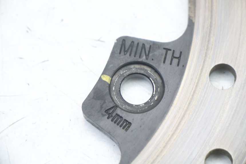 photo de DISCO FRENO TRASERO KYMCO XCITING 500 (2007 - 2010) - Primer plano técnico