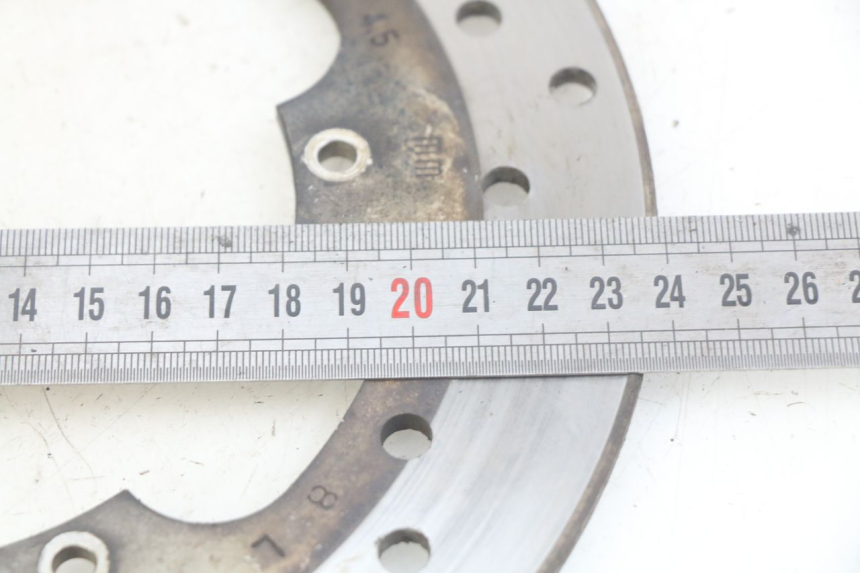 photo de DISCO DE FRENO TRASERO PIAGGIO MP3 LT 400 (2007 - 2012) - Primer plano técnico