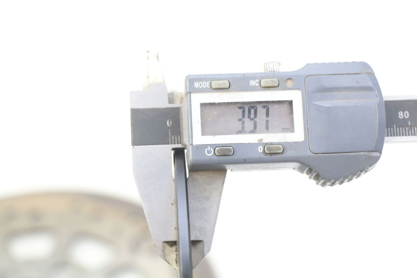 photo de DISCO DE FRENO TRASERO SPY RACING F3 350 (2015 - 2022) - Primer plano técnico