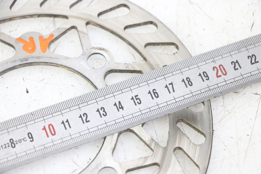 photo de DISCO FRENO TRASERO APOLLO RFZ 125 - Zoom estado de uso