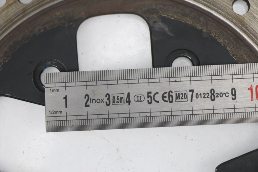 photo de DISCO DE FRENO TRASERO SUZUKI SV S 650 (1999 - 2002) - Zoom estado de uso