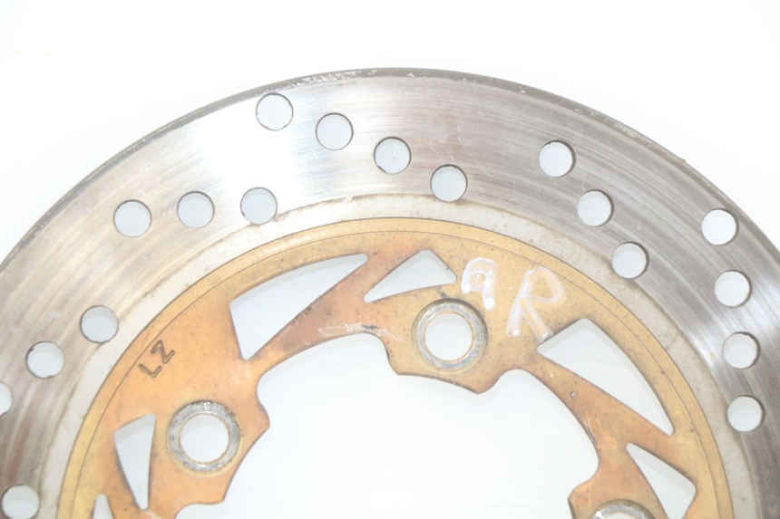 photo de DISCO DE FRENO TRASERO DAELIM VJ ROADWIN FI 125 (2008 - 2017) - Detalles de los puntos de fijación
