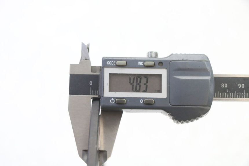 photo de DISCO FRENO TRASERO YAMAHA XMAX X-MAX 125 (2021 - 2025) - Primer plano técnico