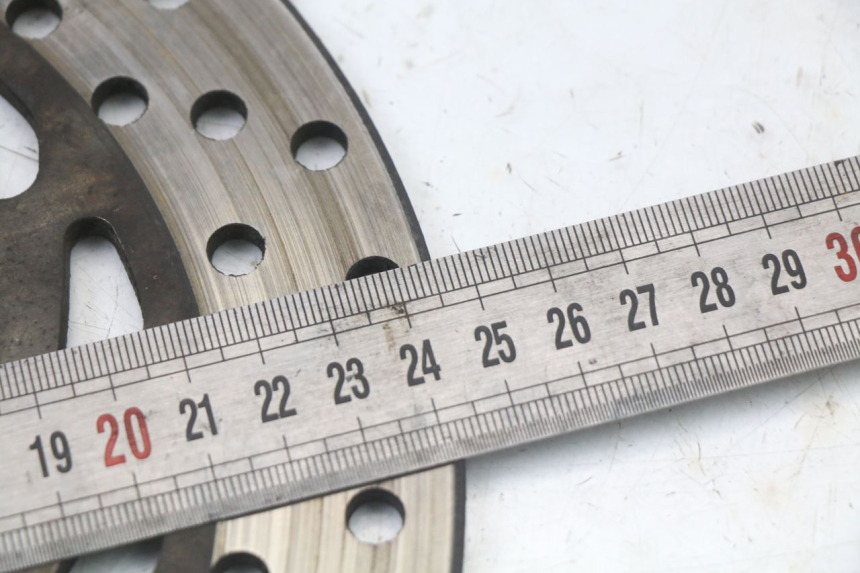 photo de DISCO FRENO TRASERO YAMAHA XJ6 ABS 600 (2008 - 2016) - Zoom estado de uso