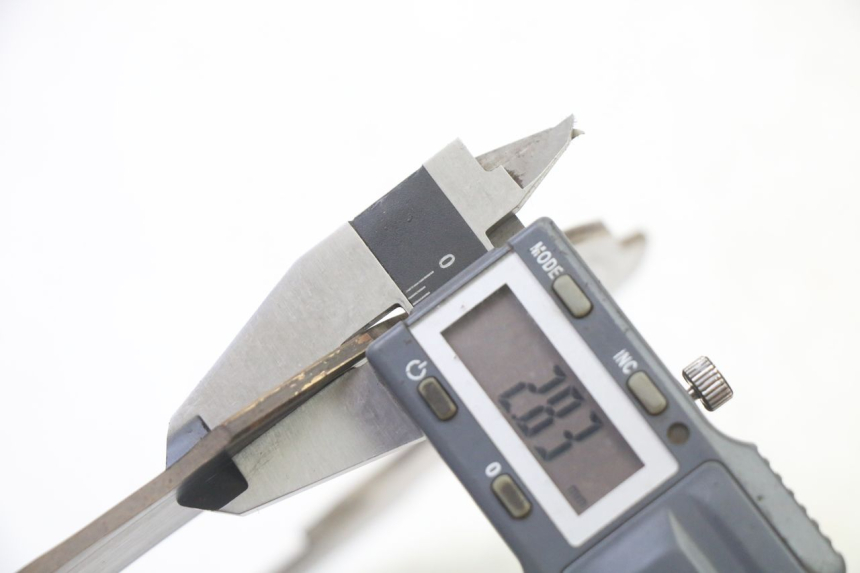 photo de DISCO FRENO TRASERO YAMAHA YZ 85 (2022 - 2025) - Estado de la superficie y material