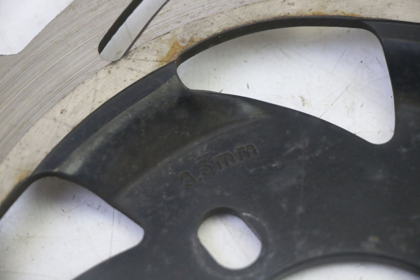 photo de DISCO DE FRENO DELANTERO SYM CROX 4T 50 (2016 - 2023) - Primer plano técnico