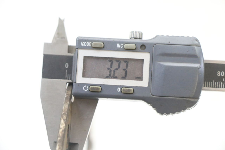 photo de DISCO FRENO DELANTERO DERBI SENDA R X-TREME 50 (2006 - 2010) - Detalles de los puntos de fijación