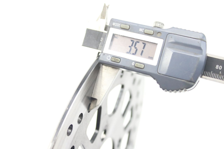 photo de DISCO DE FRENO DELANTERO XTRM FACTORY DIRTBIKE BSE 150 - Otra perspectiva