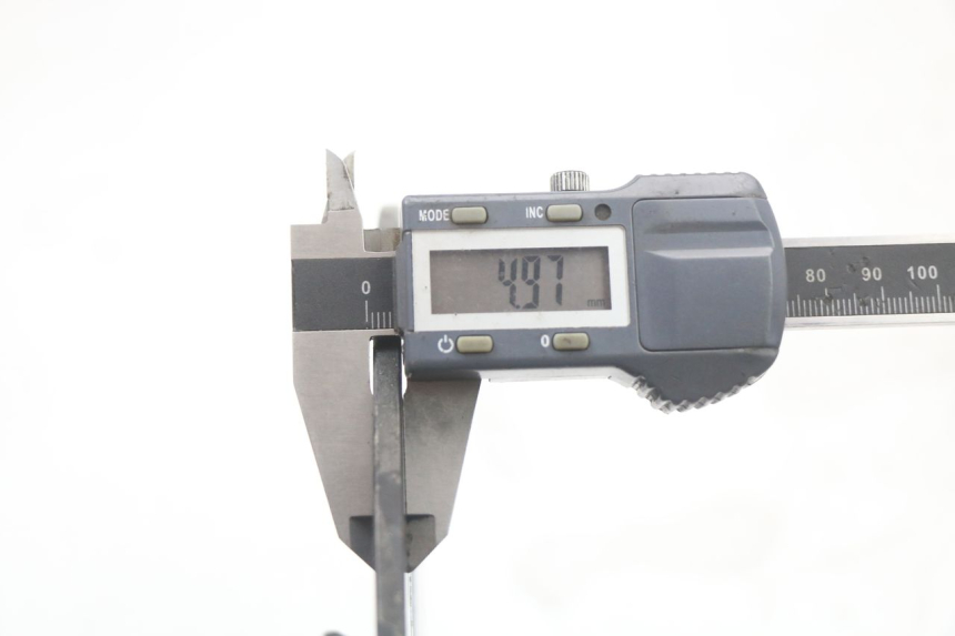 photo de DISCO FRENO DELANTERO HARLEY DAVIDSON SPORTSTER XL CUSTOM 883 (1999 - 2006) - Primer plano técnico