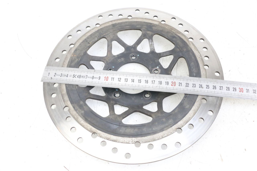 photo de DISCO FRENO DELANTERO KYMCO K-PW K-PIPE 50 (2012 - 2017) - Primer plano técnico