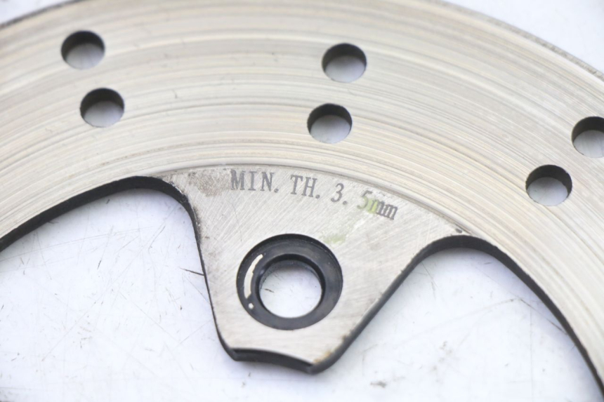 photo de DISCO FRENO DELANTERO PEUGEOT KISBEE 2T 50 (2018 - 2022) - Primer plano técnico