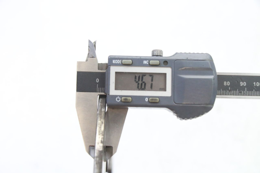 photo de DISCO FRENO DELANTERO GILERA NEXUS 125 (2009 - 2013) - Detalles de los puntos de fijación