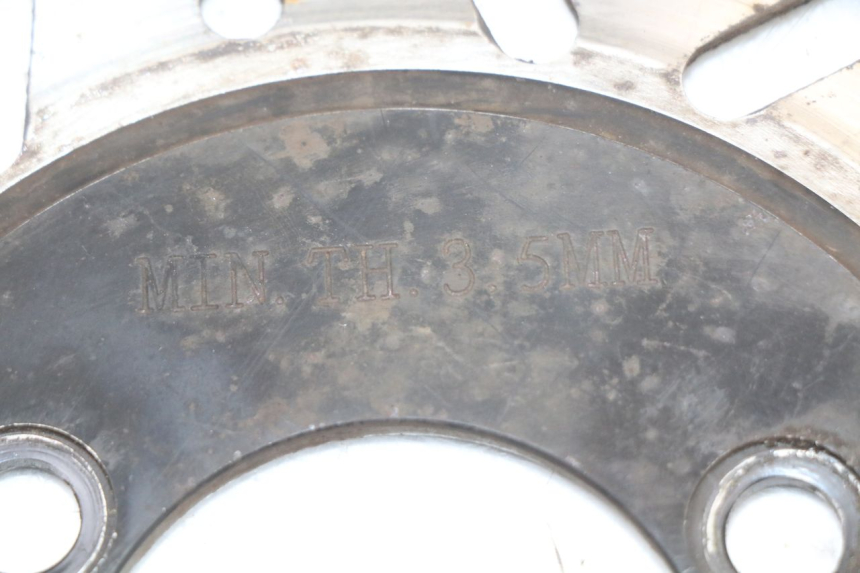 photo de DISCO FRENO DELANTERO SYM ORBIT 50 (2008 - 2010) - Primer plano técnico