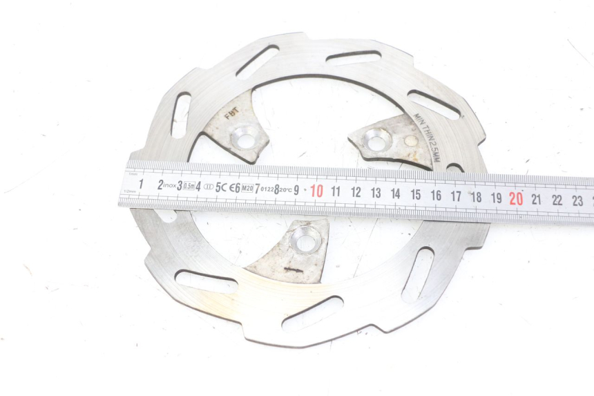 photo de DISCO FRENO DELANTERO PEUGEOT TKR TREKKER FURIOUS 50 (2005 - 2014) - Otra perspectiva