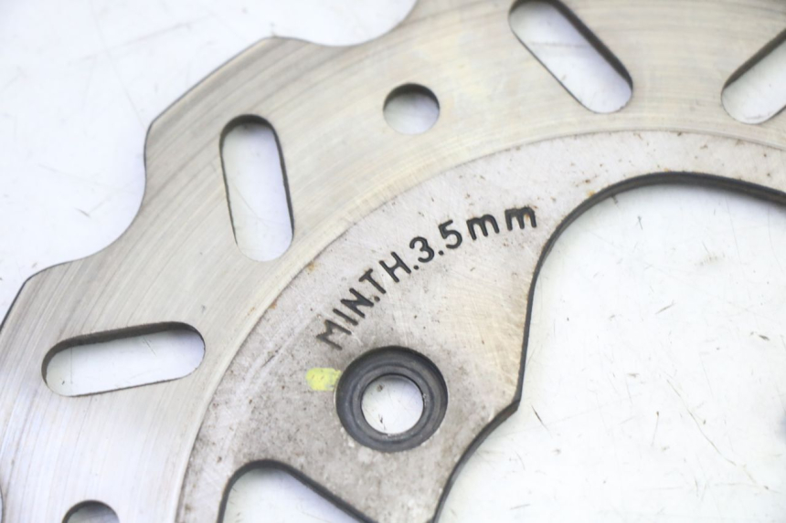 photo de DISCO FRENO DELANTERO PEUGEOT STREETZONE I NAKED 2T 50 (2018 - 2020) - Primer plano técnico