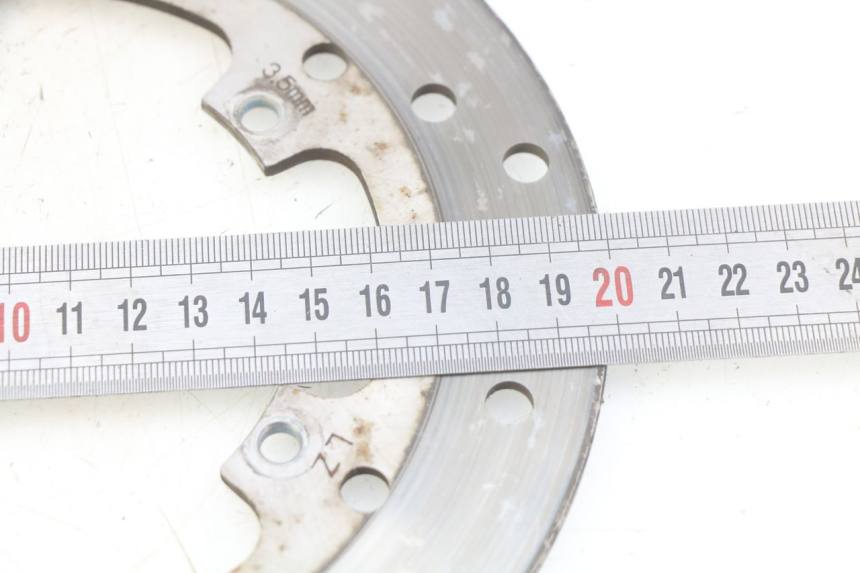 photo de DISCO DE FRENO DELANTERO PIAGGIO VESPA PRIMAVERA 2T 50 (2013 - 2018) - Zoom estado de uso