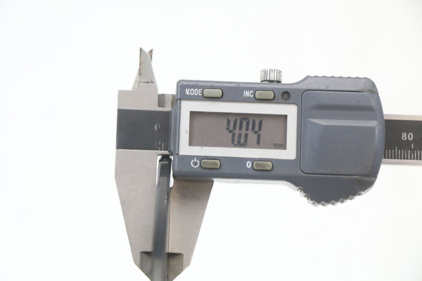 photo de DISCO FRENO DELANTERO PIAGGIO VESPA PRIMAVERA 4T 50 (2021 - 2024) - Primer plano técnico