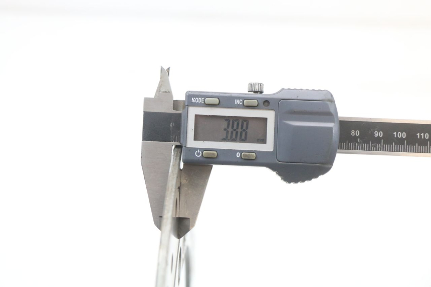 photo de DISCO FRENO DELANTERO DAELIM VL DAYSTAR 125 (2000 - 2011) - Primer plano técnico