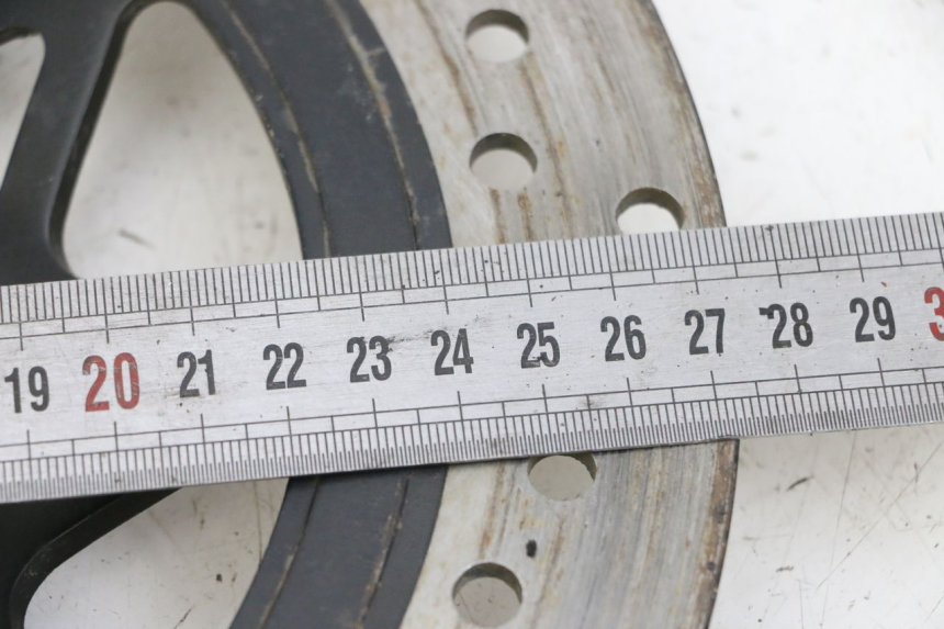 photo de DISCO FRENO DELANTERO KYMCO ZING 125 (1997 - 2003) - Primer plano técnico