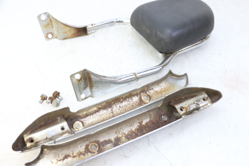 photo de RESPALDO  HYOSUNG GV AQUILA 125 (2000 - 2009) - Detalle de la pieza