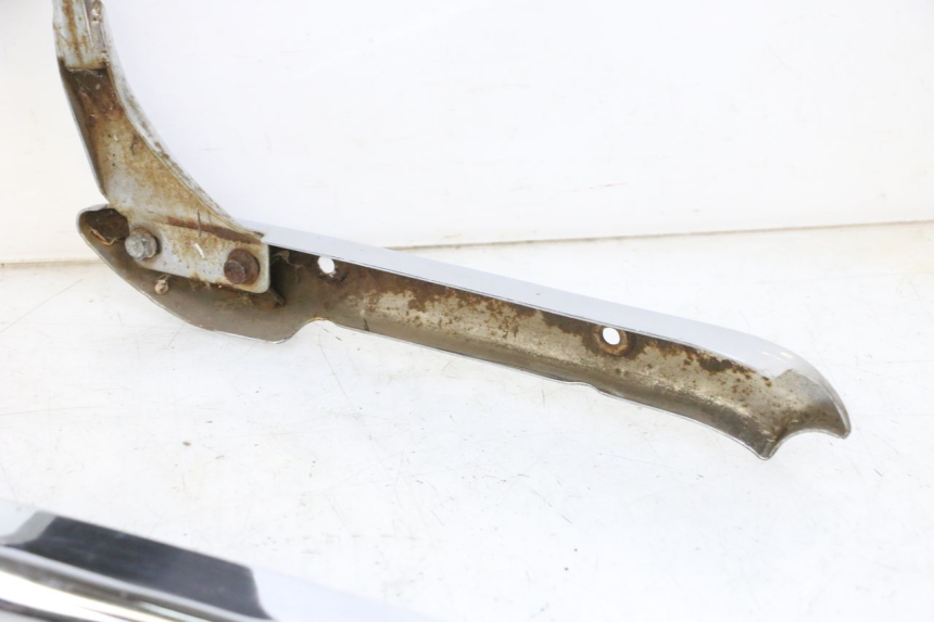 photo de RESPALDO  HYOSUNG GV AQUILA 125 (2000 - 2009) - Primer plano de alta resolución