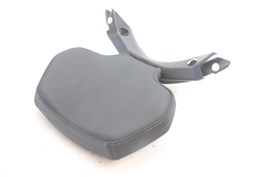 photo de RESPALDO  BMW C SPORT 650 (2015 - 2021) - Detalles de los puntos de fijación