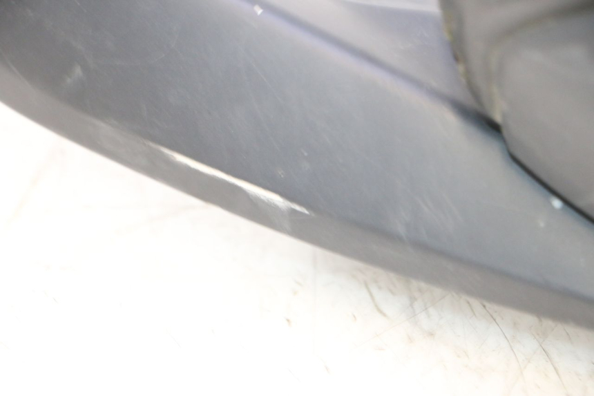 photo de RESPALDO  SYM GTS EVO 125 (2009 - 2013) - Estado de la superficie y material