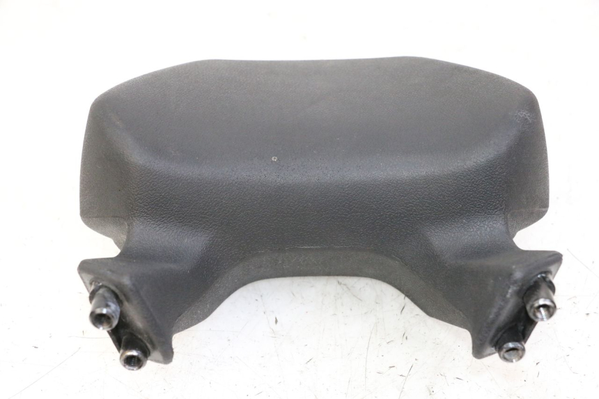 photo de RESPALDO  SYM JOYMAX 125 (2010 - 2017) - Detalles de los puntos de fijación