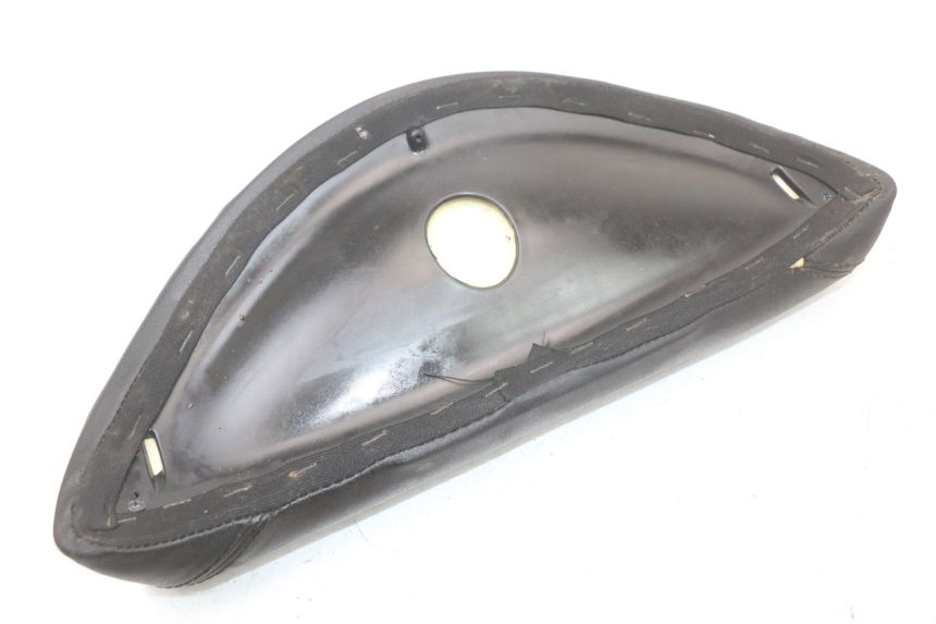 photo de RESPALDO  MOTO GUZZI NORGE 8V GT 1200 (2011 - 2016) - Primer plano técnico