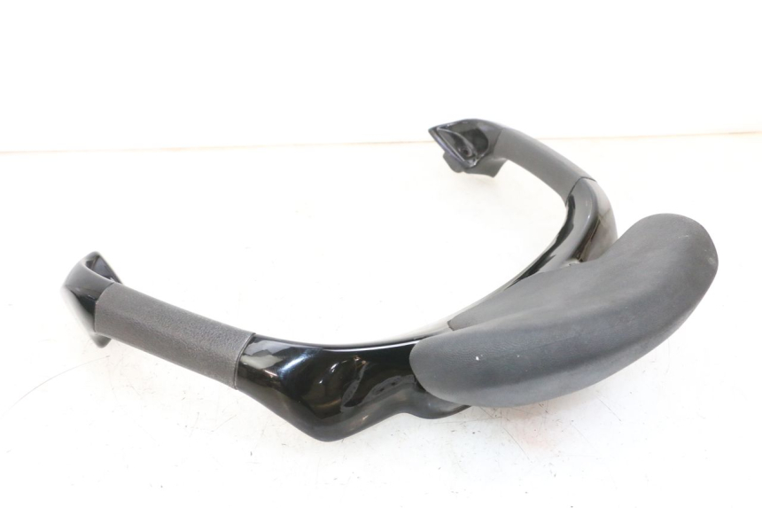 photo de RESPALDO PIAGGIO XEVO - X EVO 125 (2007 - 2017) - Detalles de los puntos de fijación