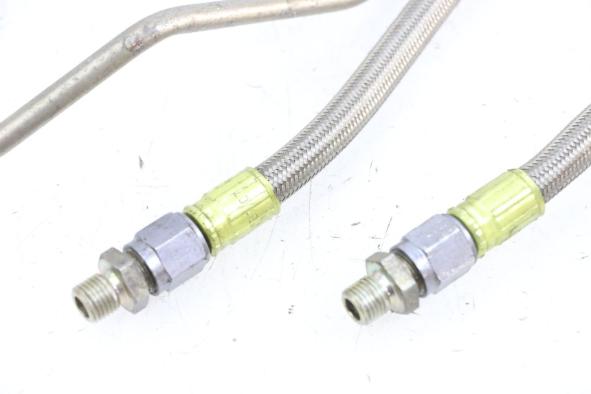 photo de ACEITE MANGUERA MV AGUSTA BRUTALE R WALLY 910 (2008 - 2008) - Detalles de los puntos de fijación