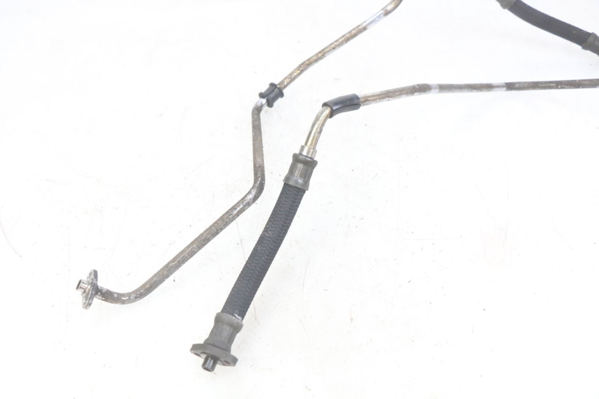 photo de MANGUERA DE ACEITE HONDA CBR F SC25 1000 (1989 - 1992) - Detalle de la pieza