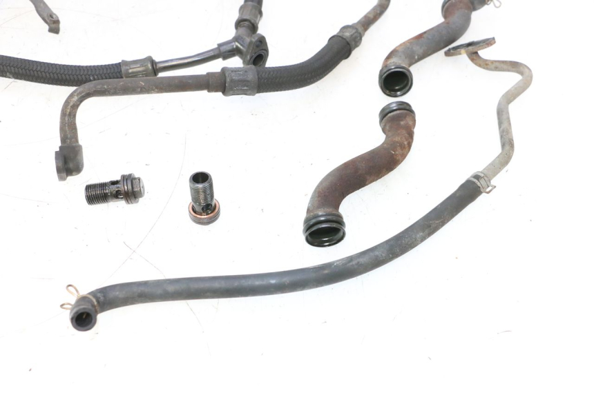 photo de ACEITE MANGUERA SUZUKI GSF N BANDIT 1200 (2001 - 2005) - Primer plano técnico